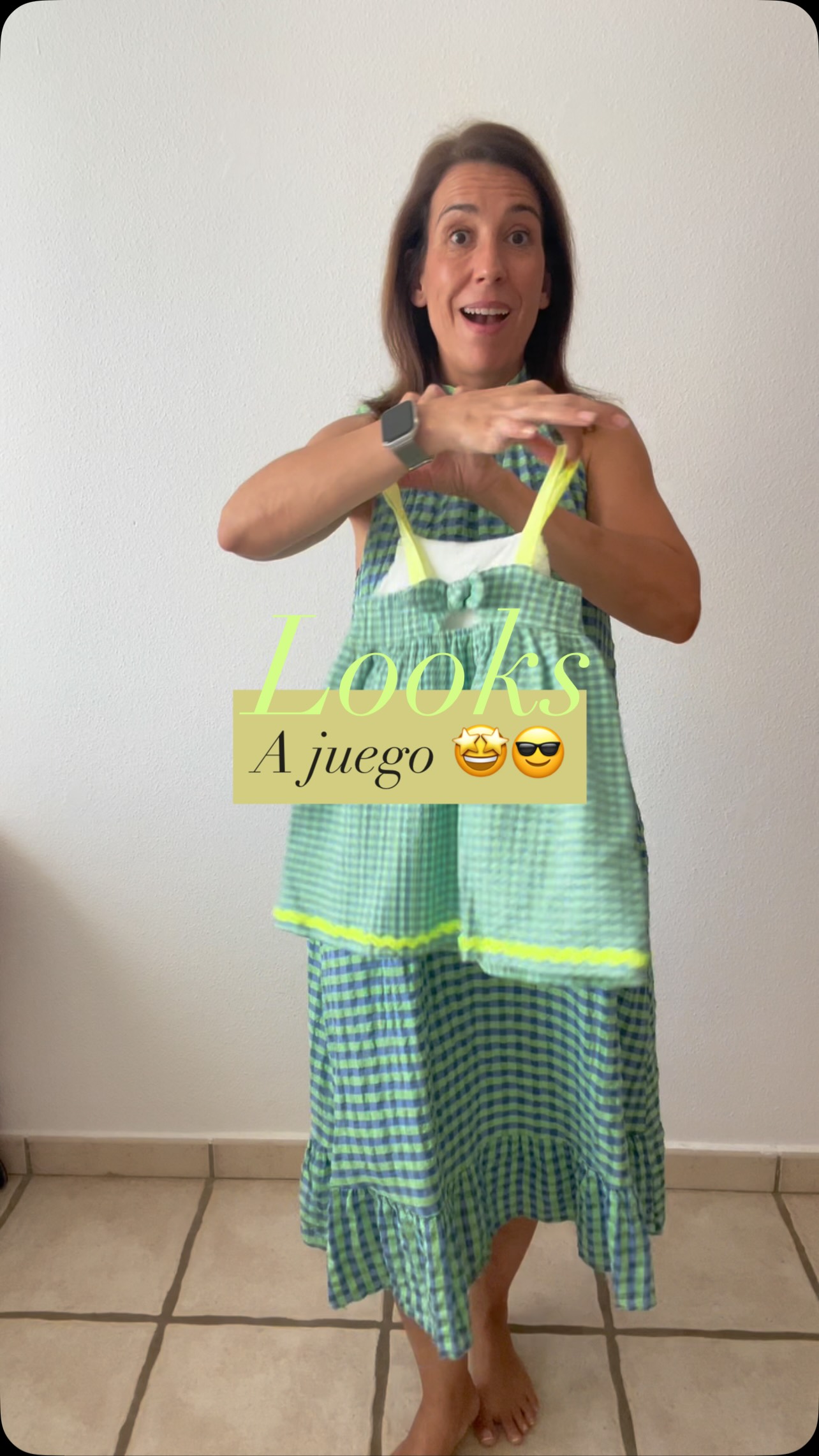 Siempre me decís que soy vuestra ruina 🤪 pues aquí tenéis cuál es mi ruina 😂😅🫶💃🏻 

Me encanta tener outfits a juego con mi hija 😍😍 y este vestido a juego con el que tiene ella me flipa 😎🤩 es que me encanta ir a juego con ella 🥰

No me digáis que lo es un auténtico puntazo 😂😂🤩🤩 el vestido flúor de la tienda a juego con el suyo de Zara. ¿ que te parece? Cuéntame si te pones ropa a juego con tus hijos. Te leoooo 👇👇 #looks #shoponline #mommyandme #minifashionista #twinning