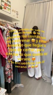 Decidme que no soy la única que espera con ganas las vacaciones para ir a disfrutar el verano y las empieza lloviendo 🤦🏼‍♀️🤪😩🤪 

Dicen que no hay mal, que por bien no venga. Y mirando el lado bueno, no voy a pasar mucho calor jajajaja por lo menos hoy 😅😂 

Me despido esta semana de vosotras con un poco de humor, porque al final se trata de eso: de reírse, de disfrutar y de darle la vuelta a los contratiempos buscando la solución y no fijándose en el problema 😎🫶🤩 

La tienda va a estar cerrada hasta el día 8 de septiembre que vuelvo a tope, pero la web la tenéis disponible 24/7. Yo vendré algún día para preparar vuestros pedidos 💛🫶 y seguiré enseñando cositas por aquí 🤩😎

Dejarme en comentarios vuestra anécdota al salir de vacaciones….. la mía ya la sabéis!!! 
Empezar las vacaciones de verano y que llueva….. te toca!!!👇👇😘😘

#reel #humor #vacaciones #shoponline #summervibes☀️