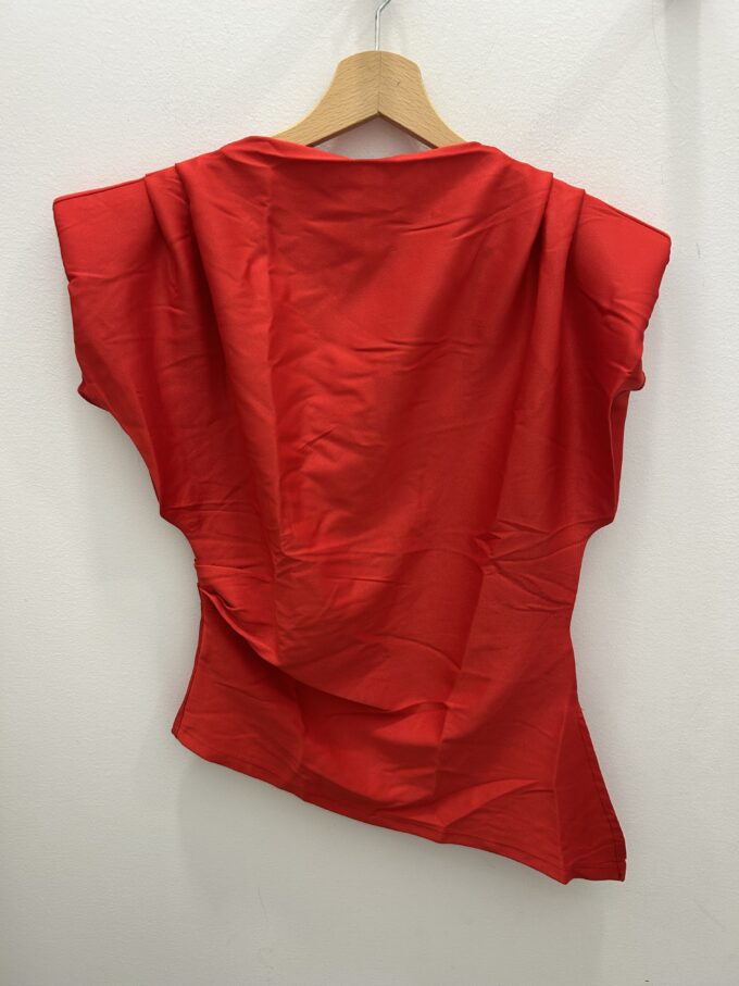 Camiseta Hombreras Roja