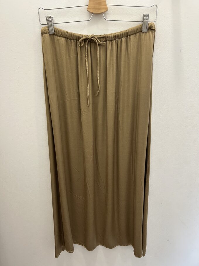 Falda Raso Bolsillos Camel