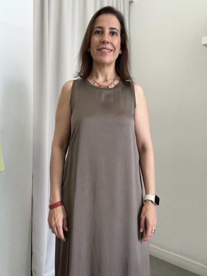 Vestido Cuello Redondo Marrón