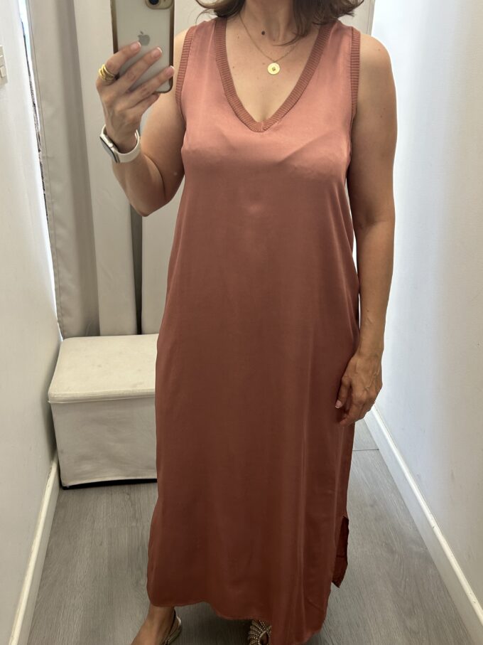 Vestido Cuello Pico PepRosa