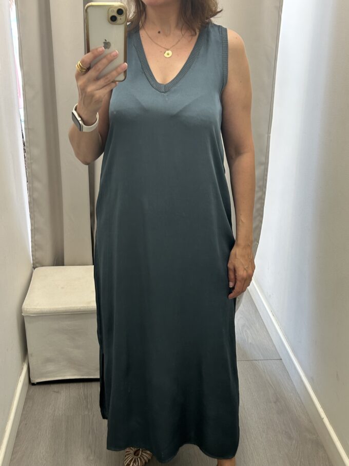 Vestido Cuello Pico Indigo