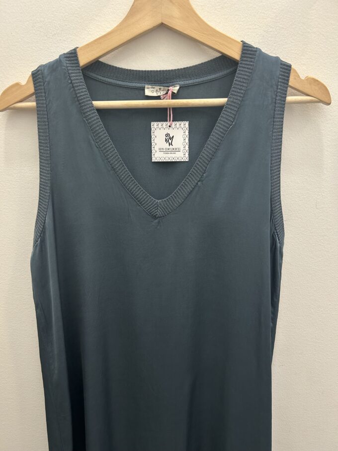 Vestido Cuello Pico Indigo