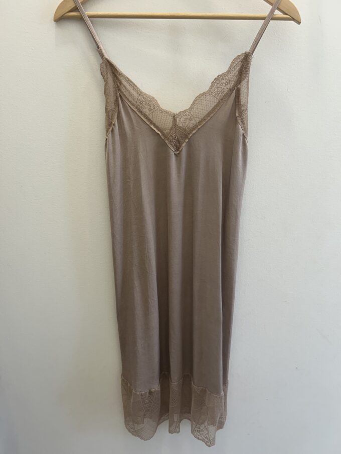 Vestido Lencero Nude