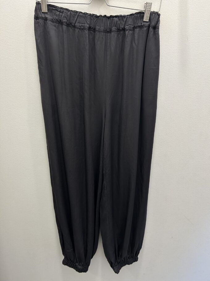 Pantalón Bombacho Gris
