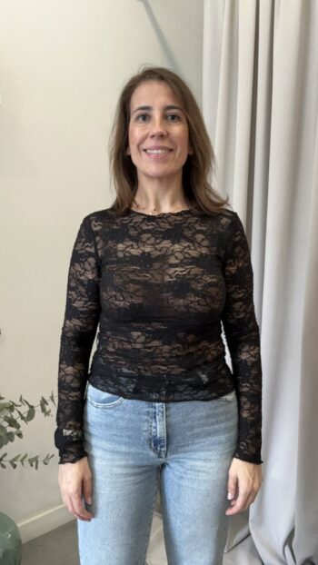 Camiseta Encaje Negra